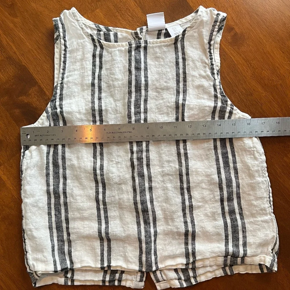 C&C California Sleeveless Linen Blouse - Picture 9 of 10